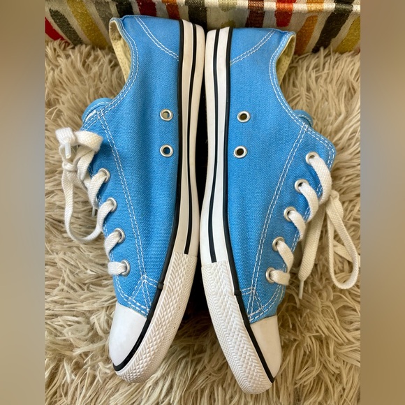 CONVERSE Carolina Blue Sneakers Classic Canvas Design - Picture 4 of 8
